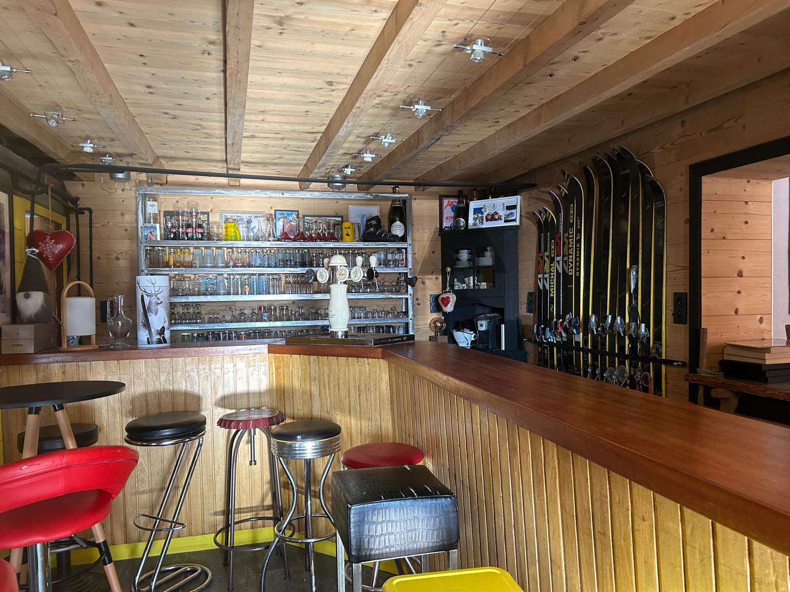Bar intérieur du chalet Les Airelles